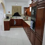 Apartament 4 Bedrooms House At 15 Minutes To Paceville St. Julian's