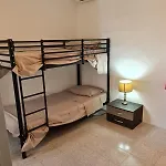 Apartament 4 Bedrooms House At 15 Minutes To Paceville *