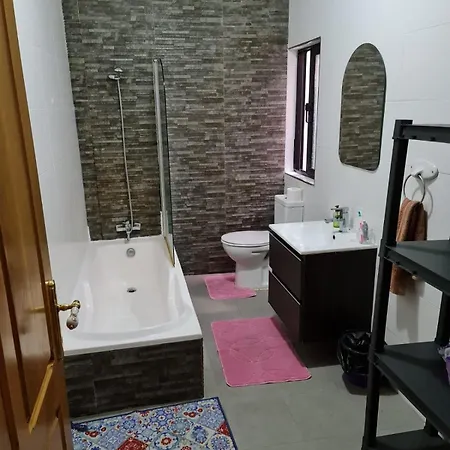 Apartment 4 Bedrooms House At 15 Minutes To Paceville