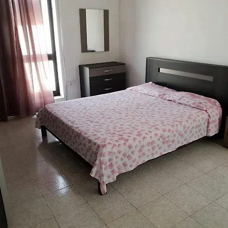4 Bedrooms House At 15 Minutes To Paceville Apartment Saint Julian's