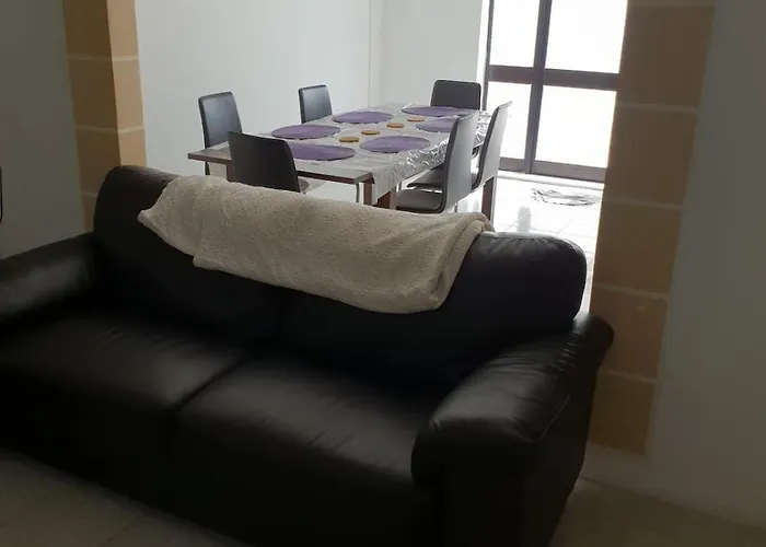 Apartment 4 Bedrooms House At 15 Minutes To Paceville Saint Julian's